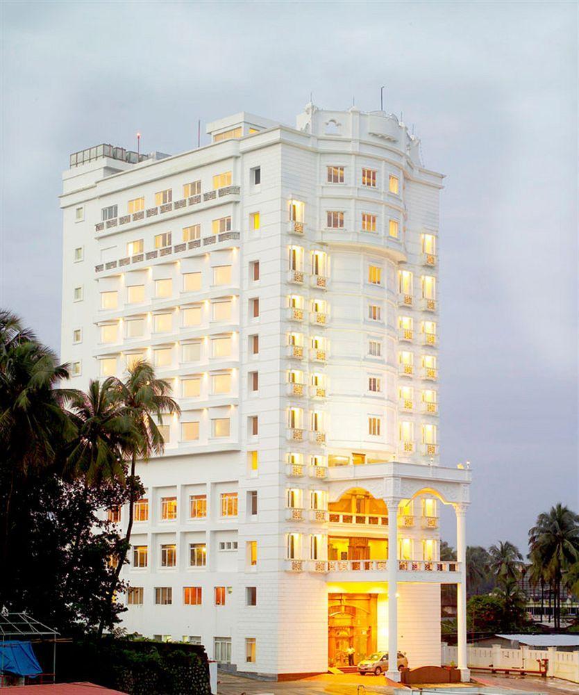 Joys Palace Hotel Thrissur Eksteriør billede